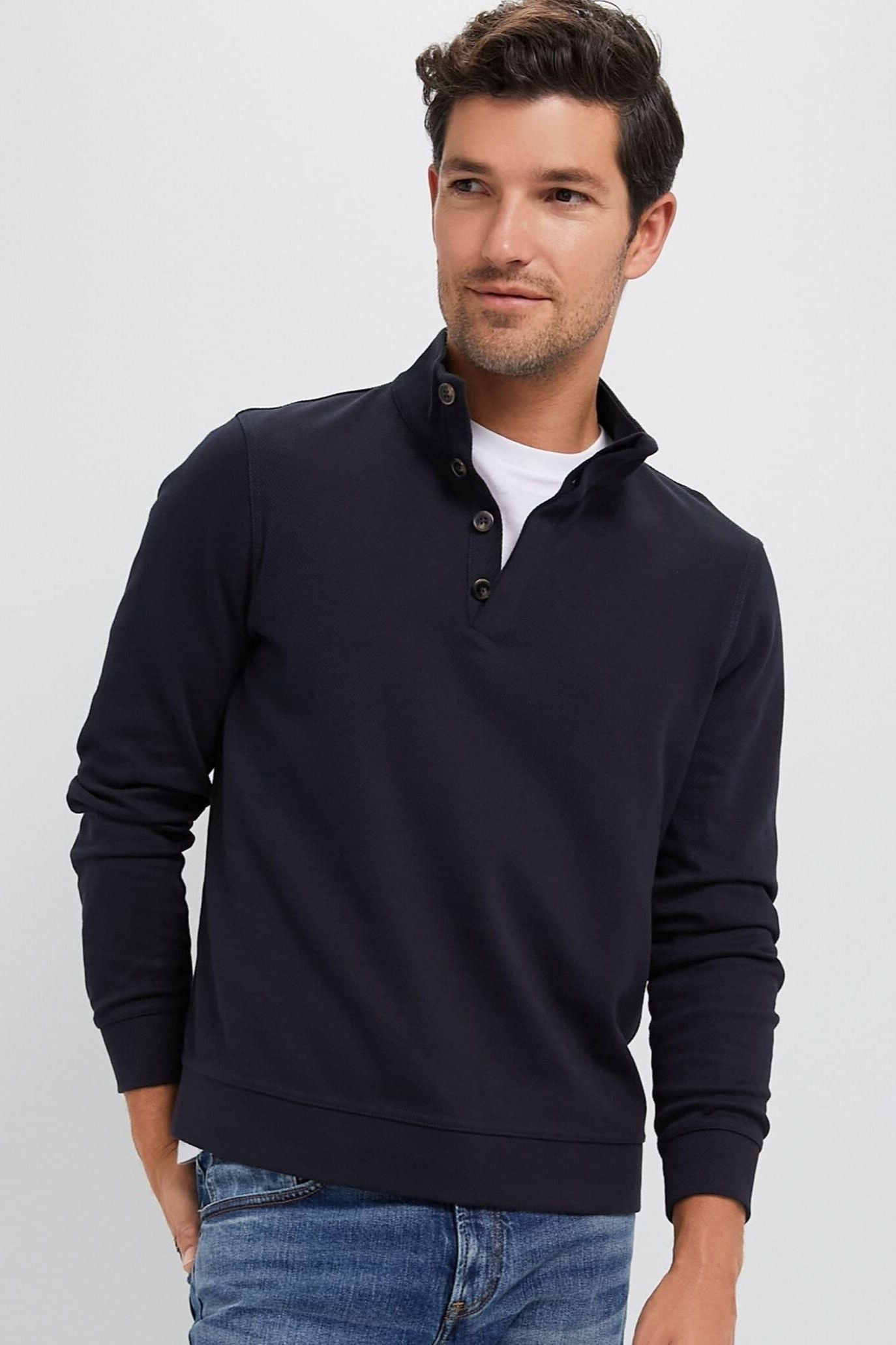 #color_navy