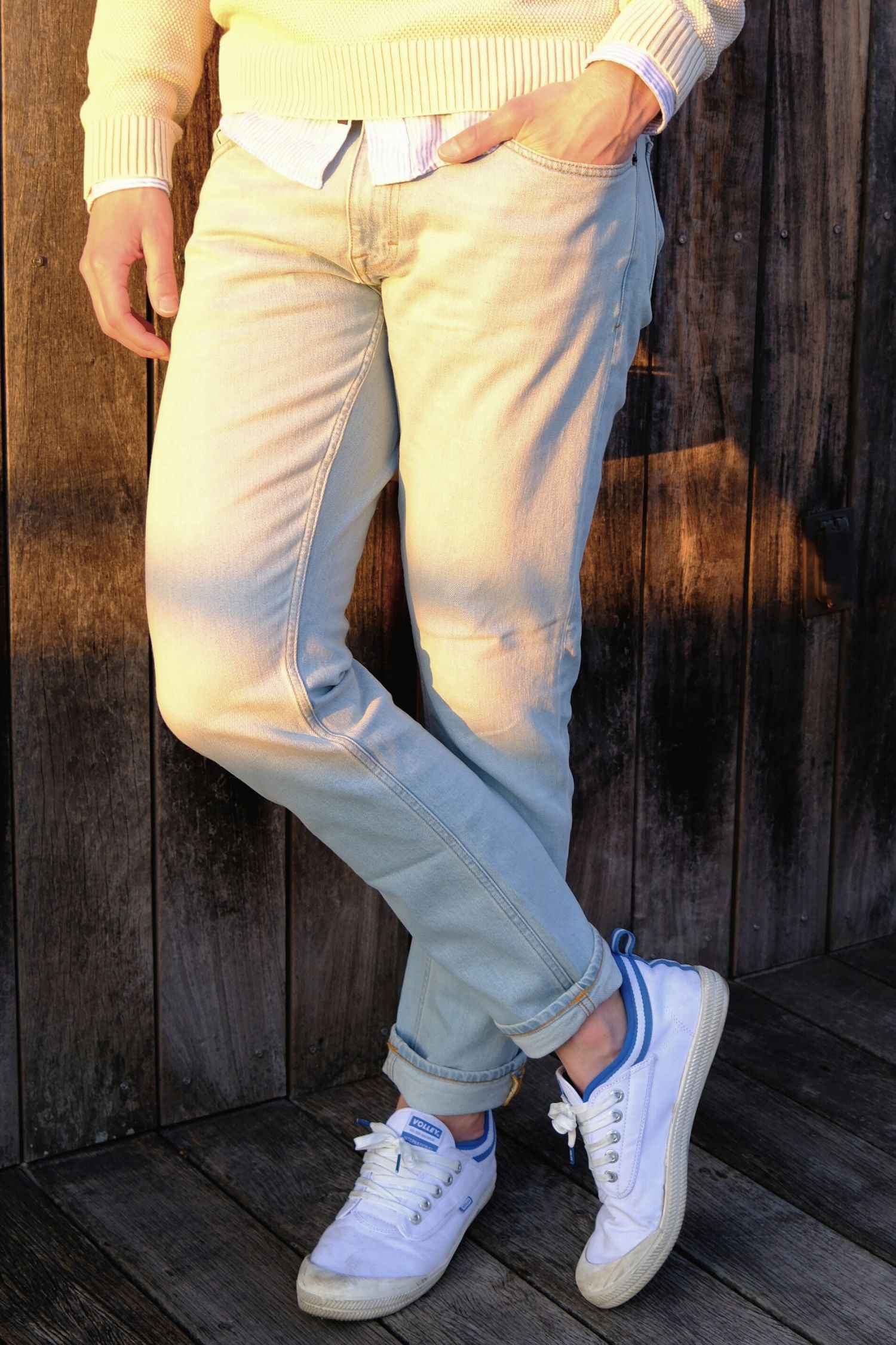 #color_white/blue