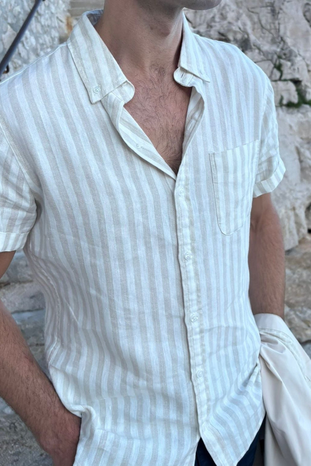 #color_tan / white stripe